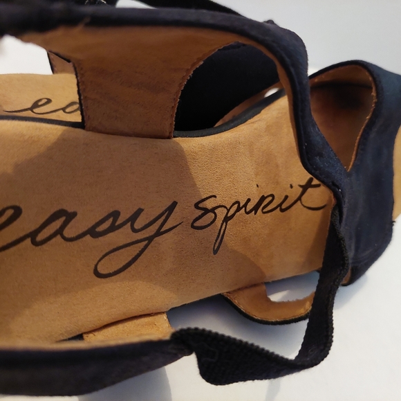 Easy Spirit Kalayla 8W Black Sandals - Picture 6 of 8